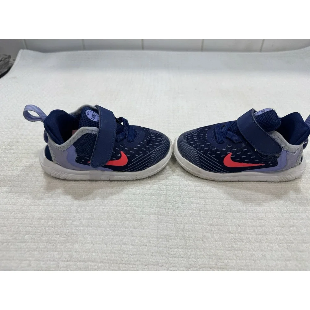 Nike Free RN Size 6C